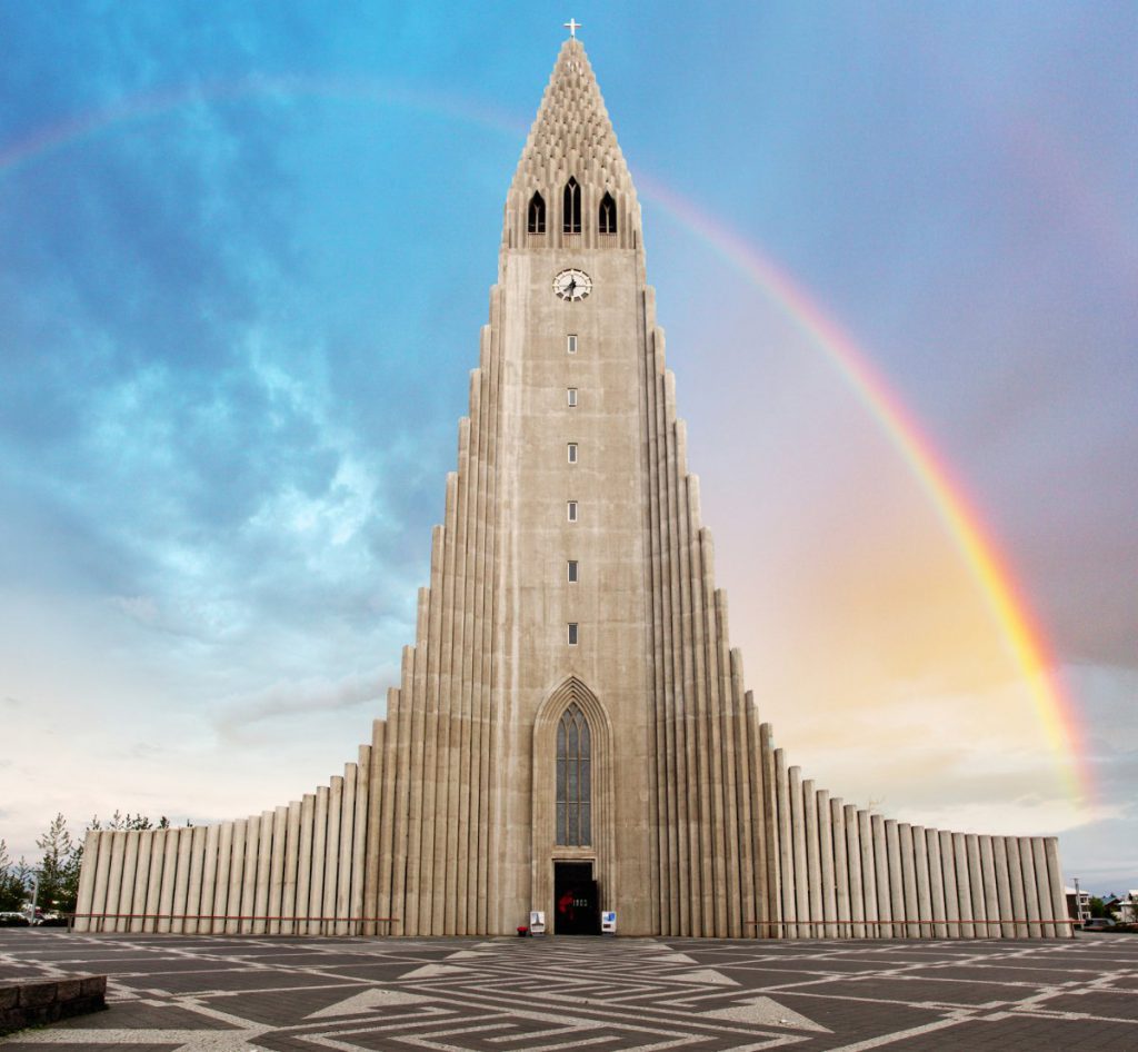 طراحی جالب کلیسا در ایسلند