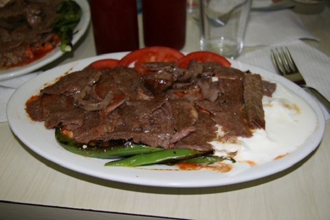 بهترین رستوران سعادت آباد با غذای ترکی