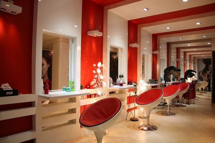 سالن زیبایی شیوانا بهترین آرایشگاه زنانه شهرک غرب